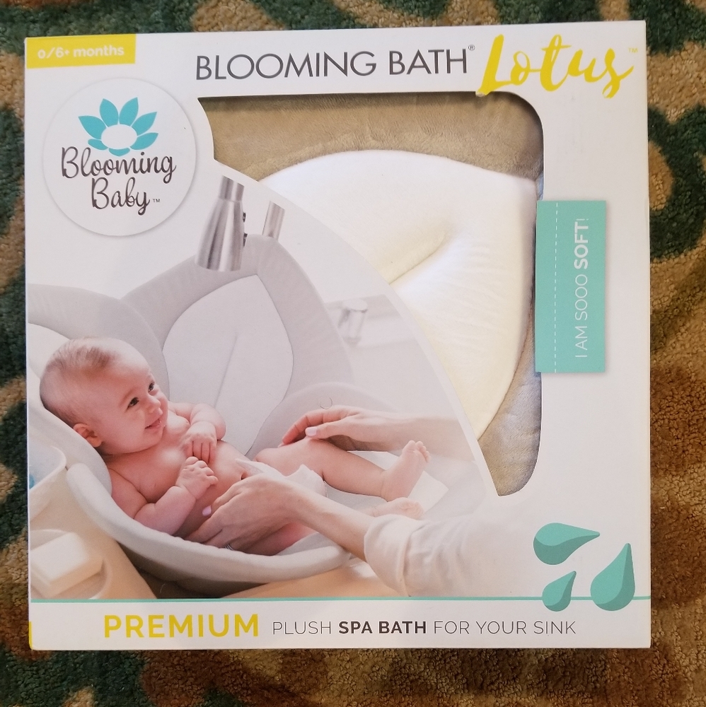 Lotus Baby Bathtub